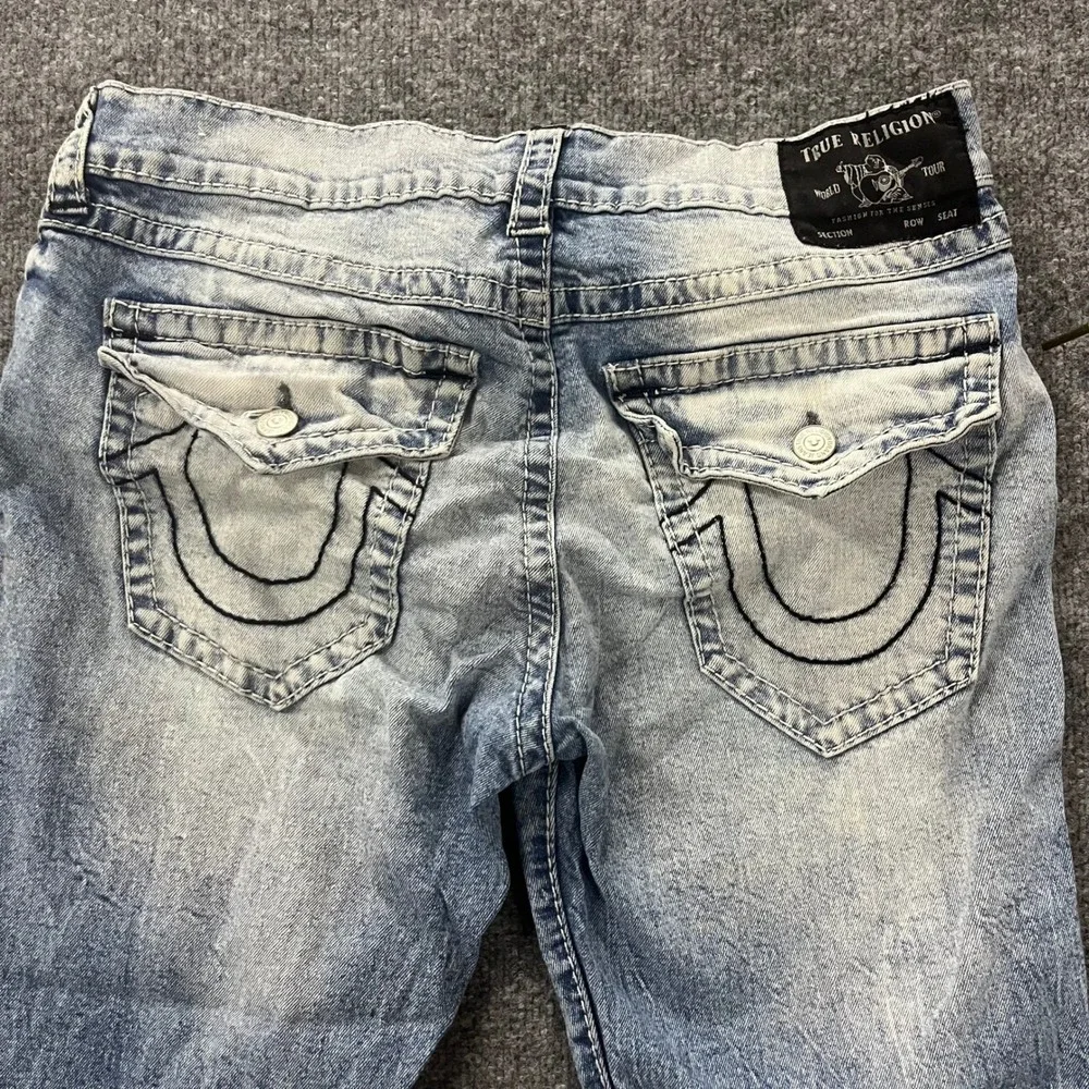 True Religion Jeans Mens Size 36 Blue Rocco Relaxed Acid Wash Stretch Denim